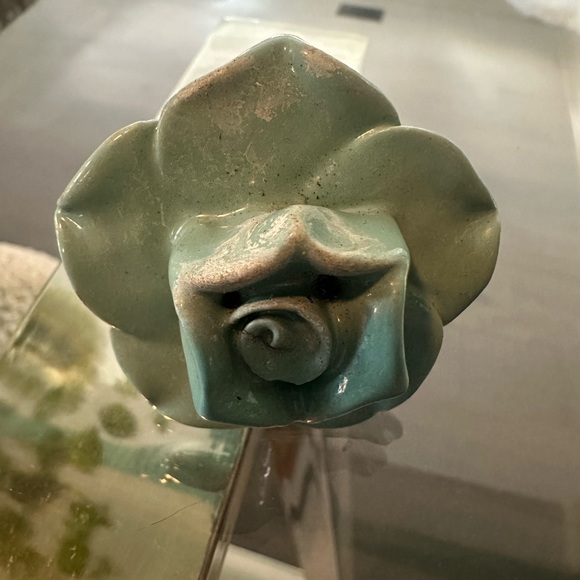 Anthropologie Floral Ceramic Knob Set - 8 - Picture 14 of 16